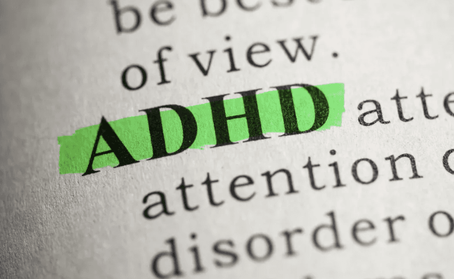 ای دی اچ دی یا اختلال کم توجهی بیش فعالی چیست؟